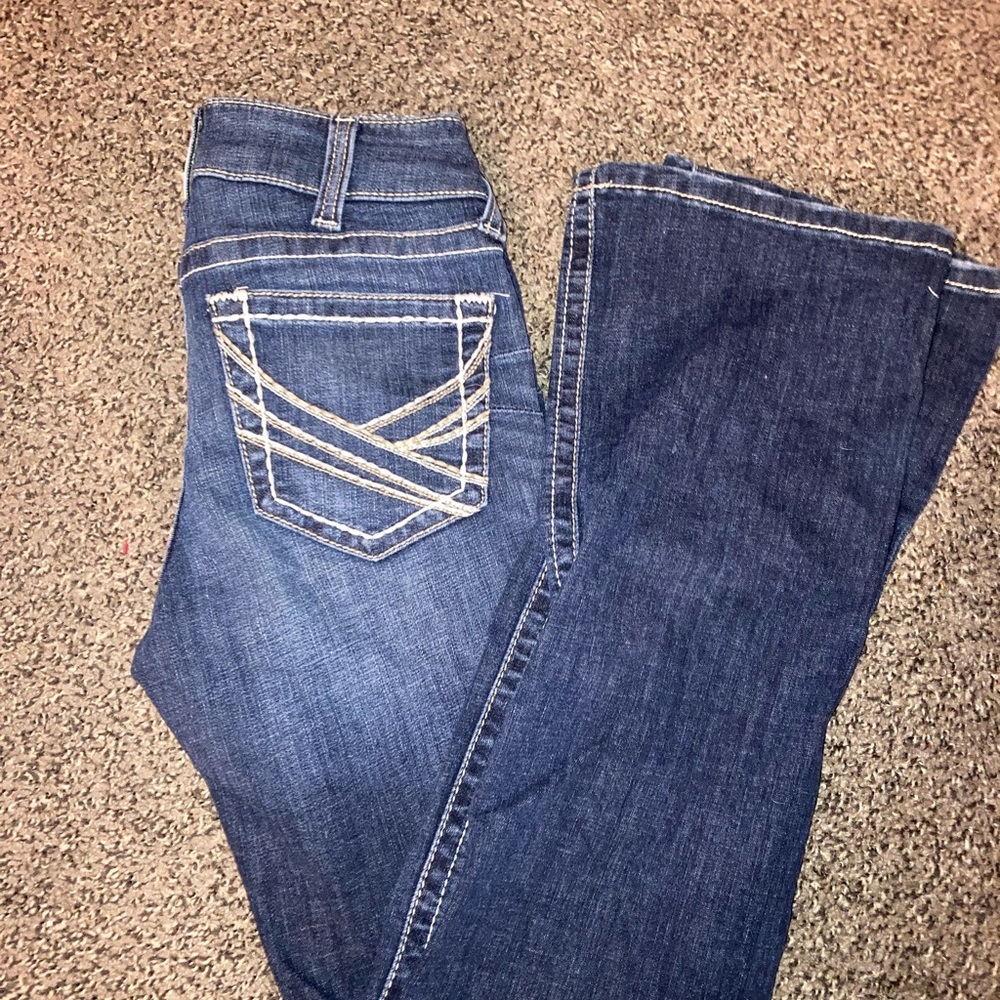 Woman’s bootcut ariat jeans
